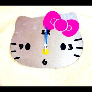 💕❤️Hellokitty Mirror clock ❤️💕